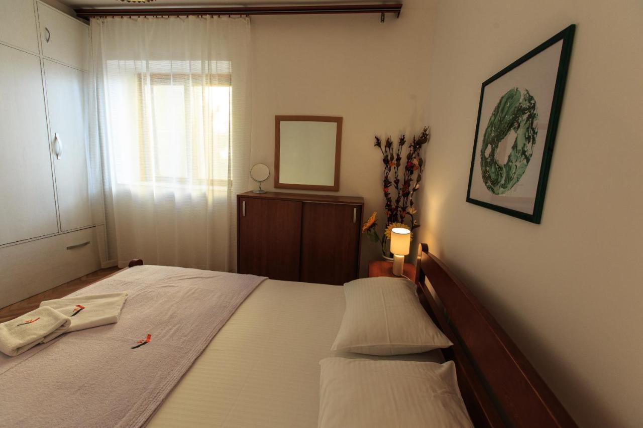 Apartment Kameliya Montesun Budva