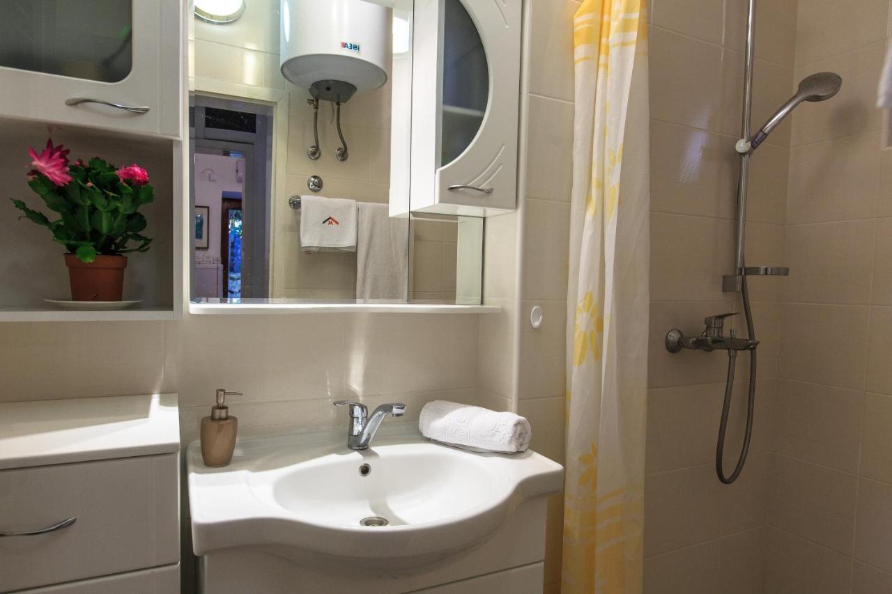 Kameliya Montesun Apartment