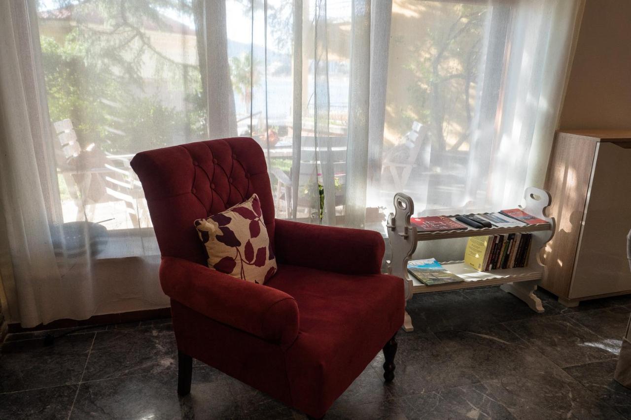 Kameliya Montesun Apartment